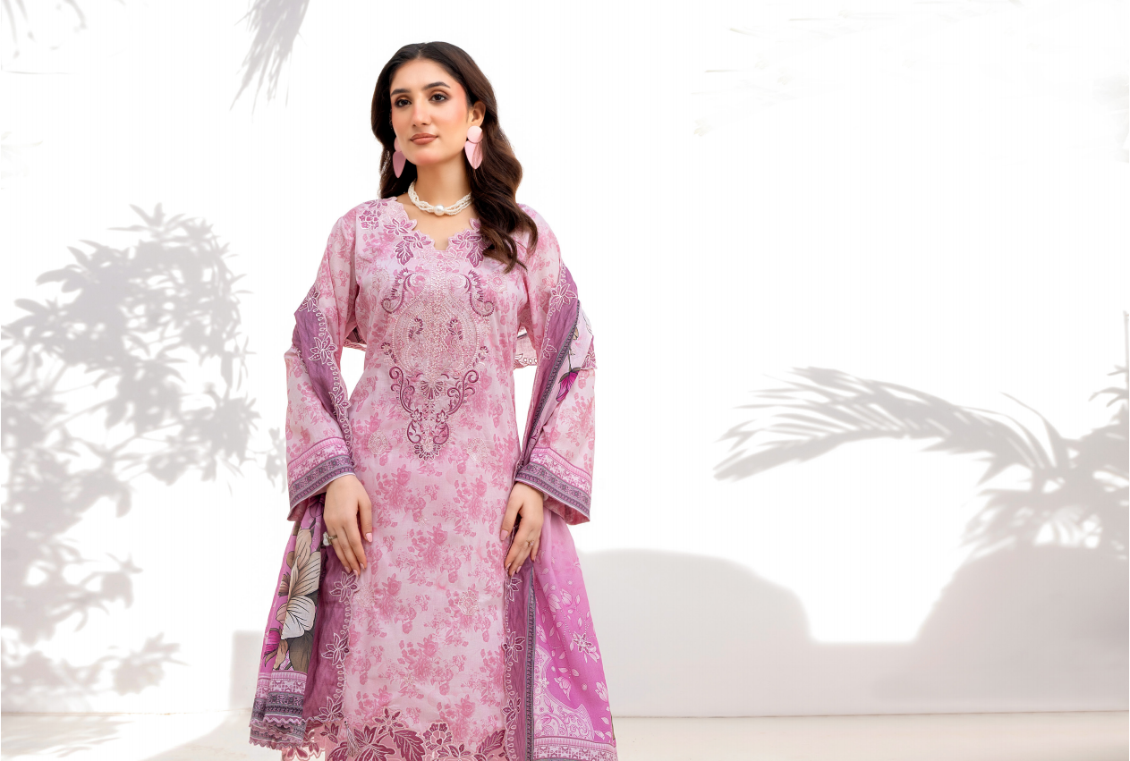 Elaya Embroidered Lawn 3 Piece