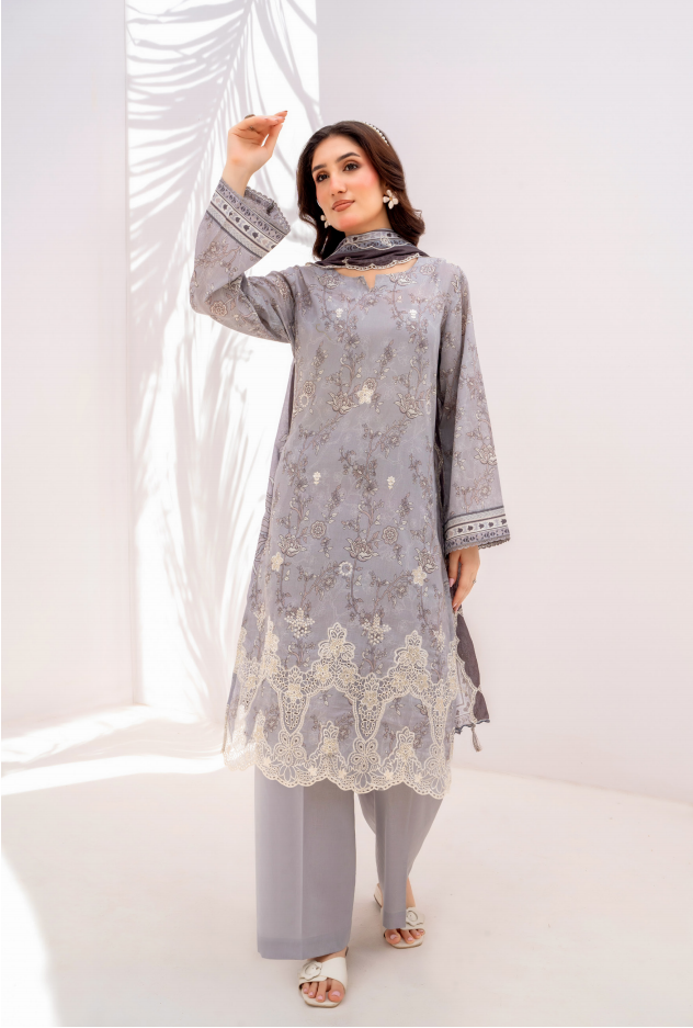 Elaya Embroidered Lawn 3 Piece