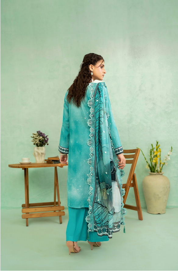 Elaya Embroidered Lawn 3 Piece