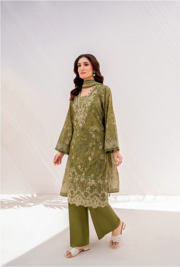 Elaya Embroidered Lawn 3 Piece