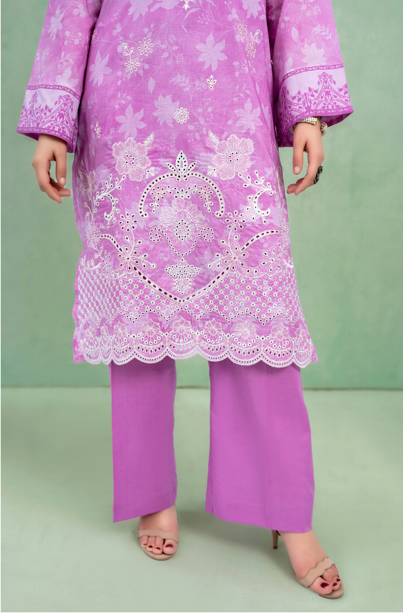 Elaya Embroidered Lawn 3 Piece