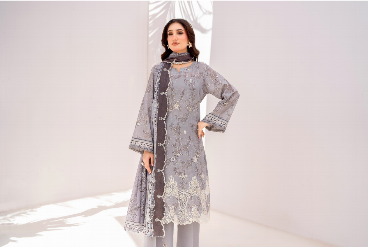 Elaya Embroidered Lawn 3 Piece